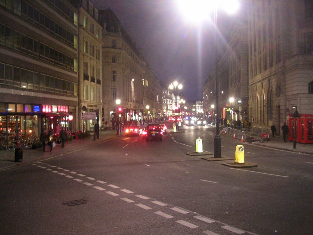 london-by-night